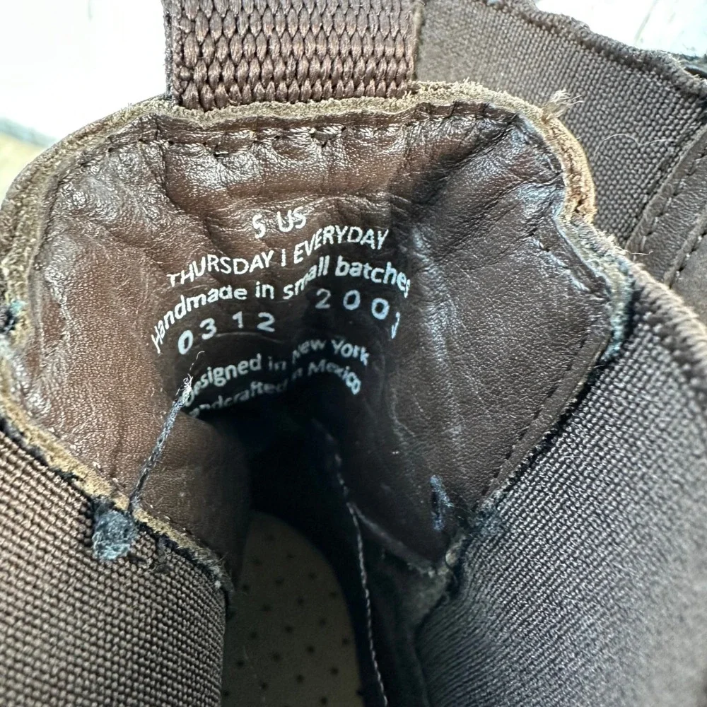 Thursday Everyday‎ Leather Brown Ankle Boots Chelsea Lug Chunky Sole Size 5 US